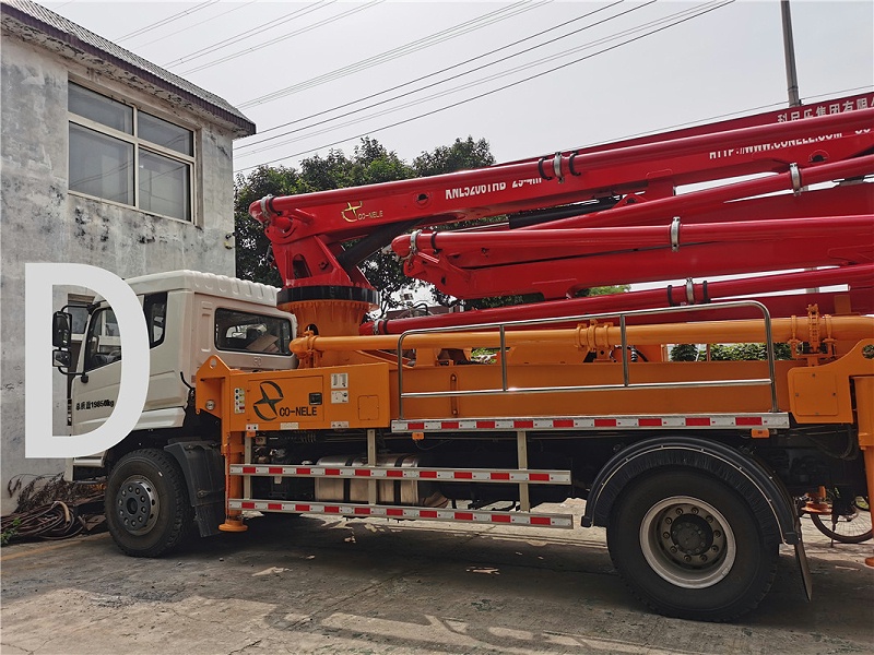 青島混凝土泵車(chē)價(jià)格 (12)
