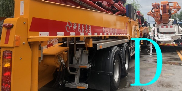 您日常最應該重視小型混凝土泵車哪幾個部件（二）？