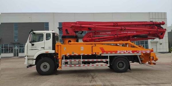 臂架抖動(dòng)澆筑不均？科尼樂(lè) 32-72 米減振泵車(chē)選購(gòu)技巧