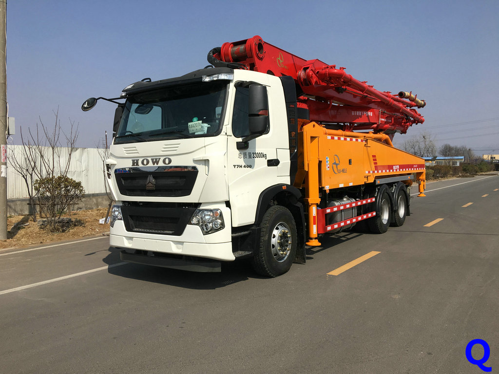 小型混凝土泵車。天泵，混凝土泵車，小型泵車