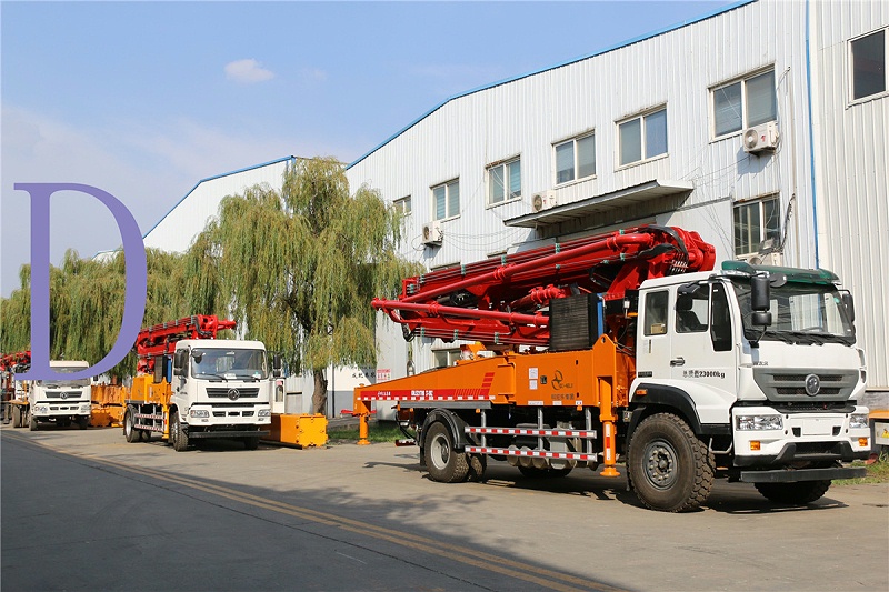 青島混凝土泵車(chē)價(jià)格 (9)